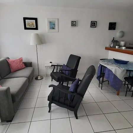 Apartment St Jean De Luz , Centre Ville, Appt Pour Trois Personnes